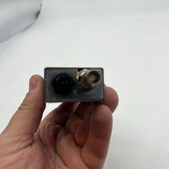 AJA Video Model D4E Serial Digital Video Encoder Only - Picture 3 of 4